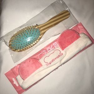 SugarBearHair brush and headband